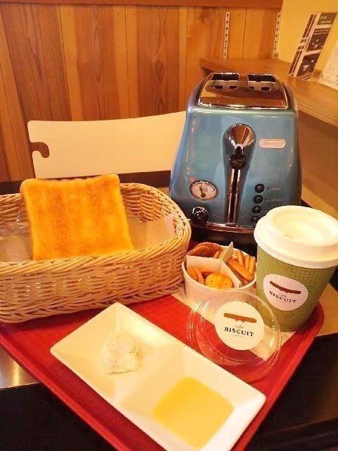 カフェビスキュイのトーストセット