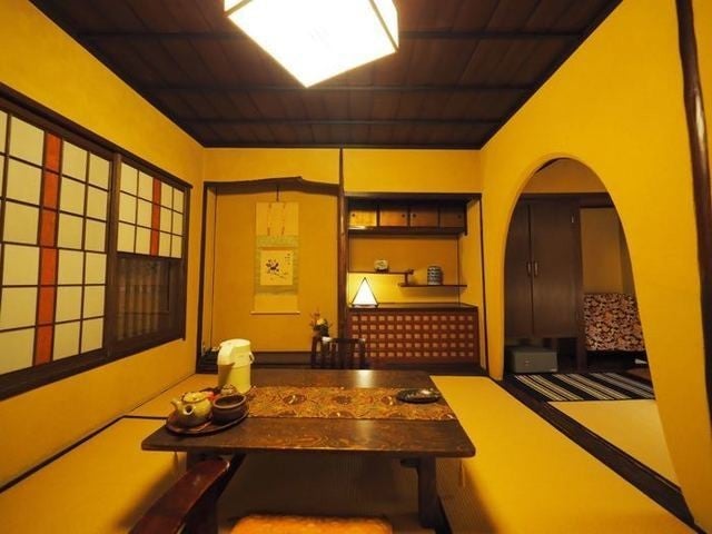 吉井旅館かえでの間