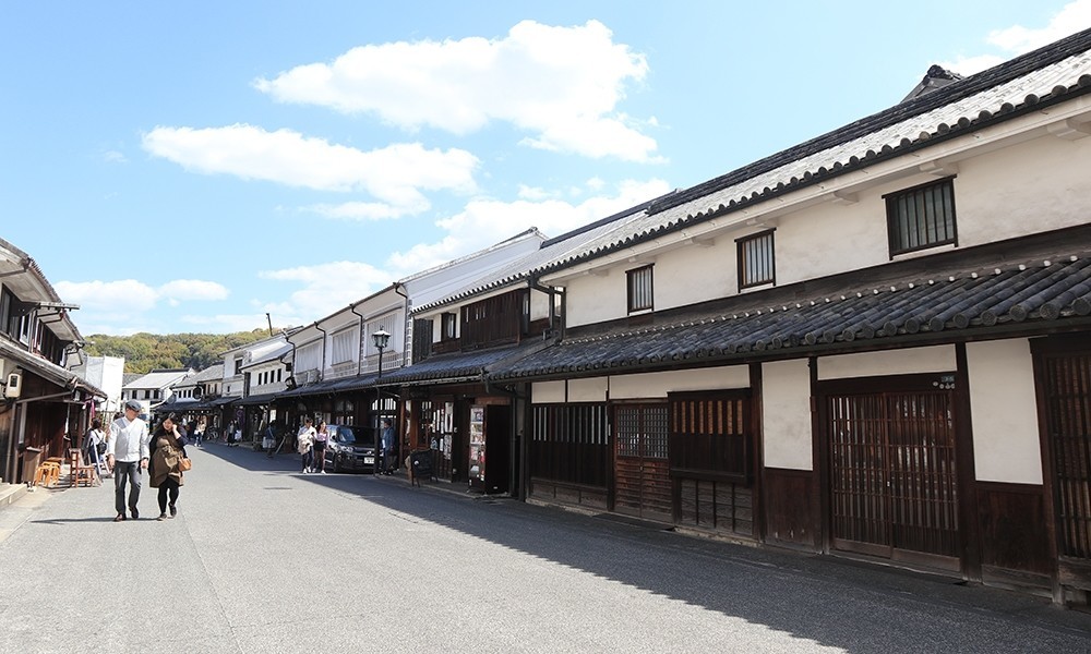 美観堂本店のある倉敷美観地区の町並み