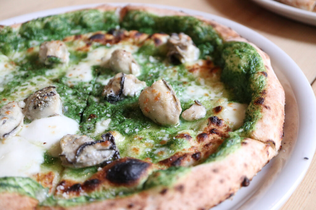 倉敷美観地区・コノフォレスタのナポリピザ